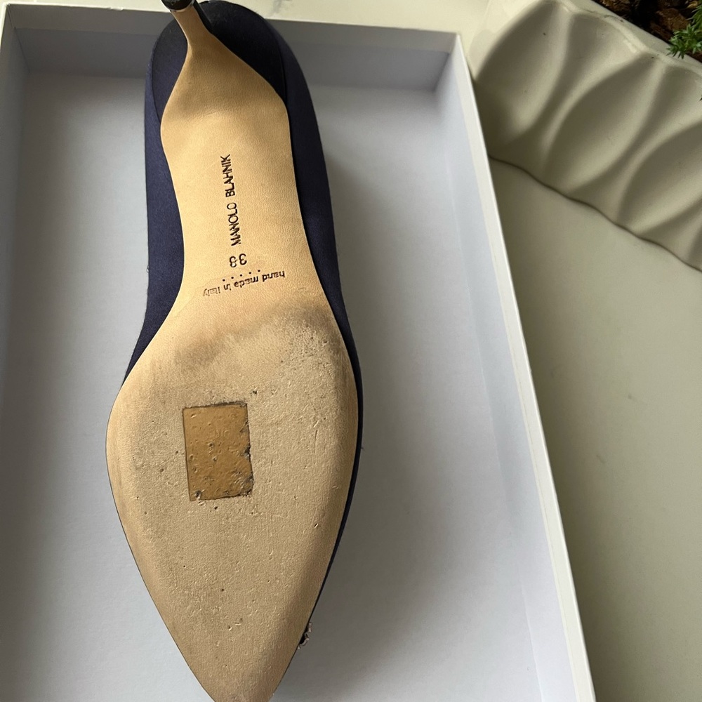 Authentic MANOLO BLAHNIK. Hangisi 50’ inch heel. - Picture 9 of 9